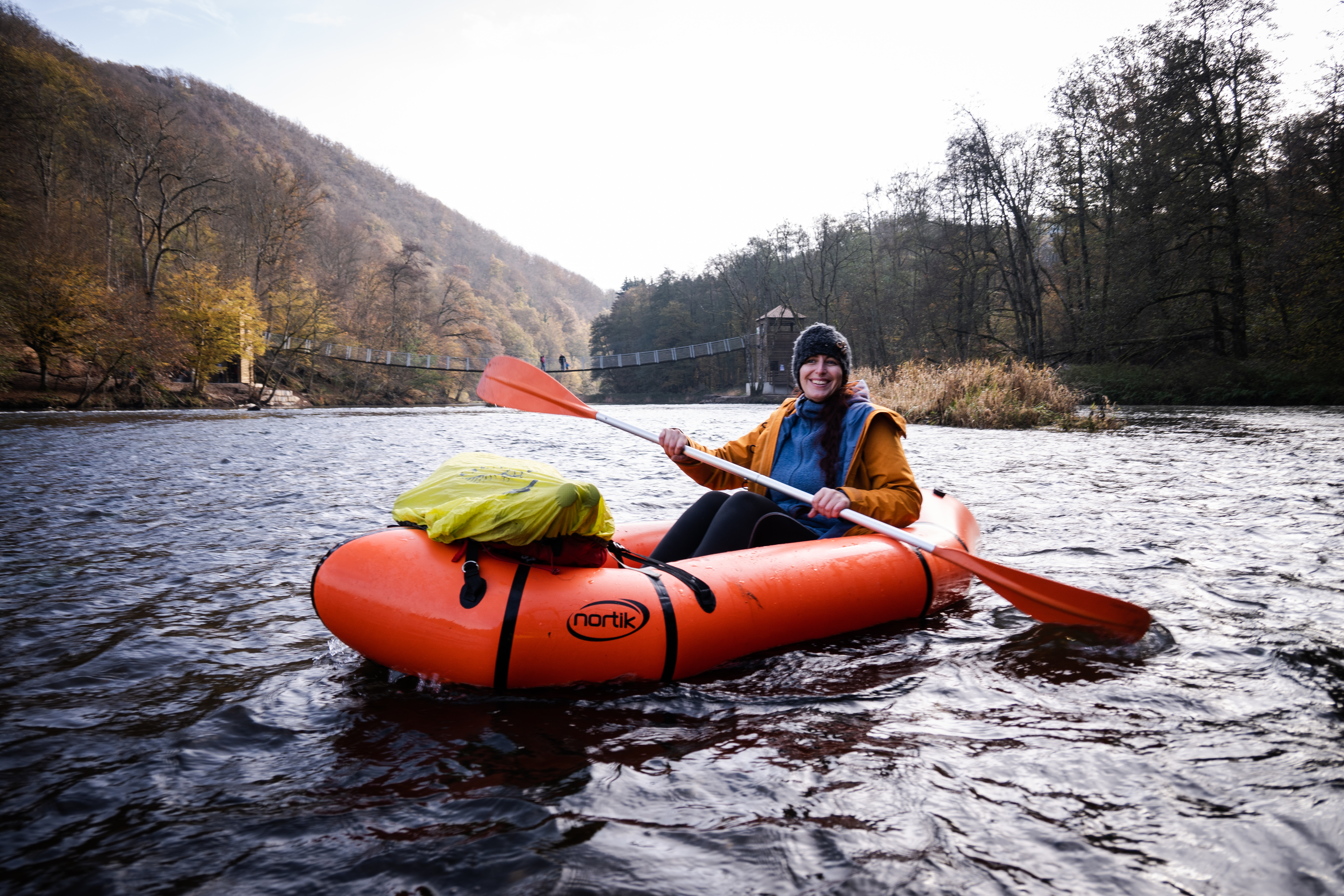 Packraft sur l'eau à Bouillon